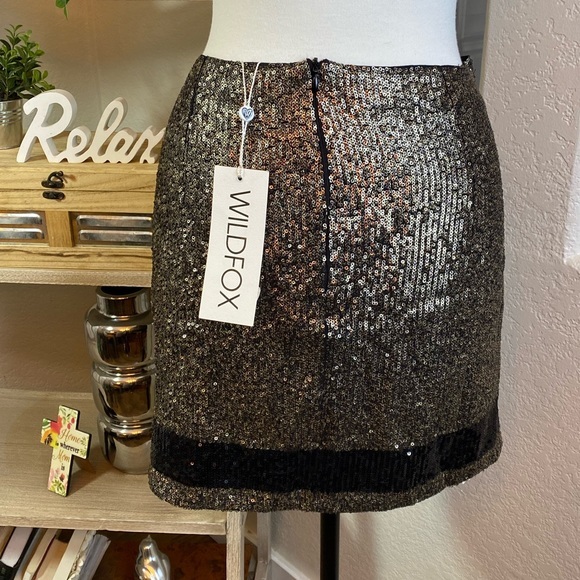 🆕WILDFOX sequin skirt - Picture 6 of 8